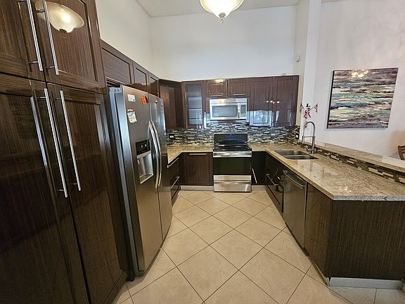 4th image of 13851 Oneida Dr APT D2