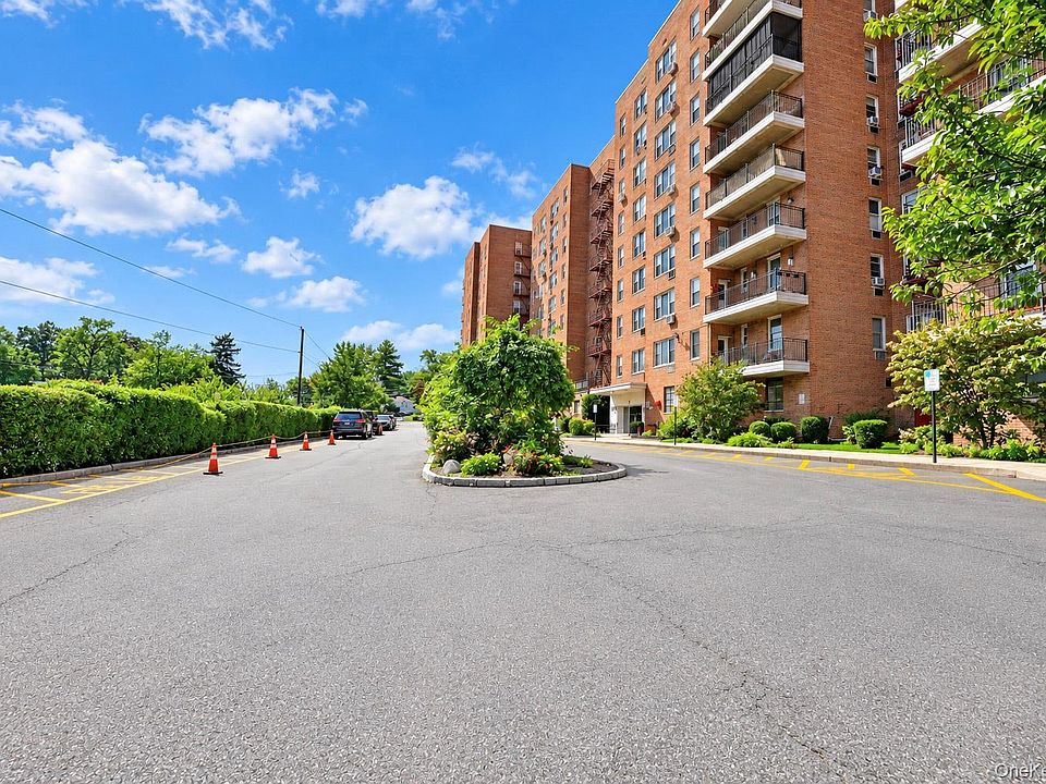 1st image of 245 Rumsey Road #8R