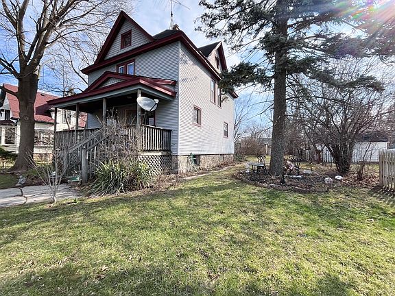 2nd image of 922 Marvel Ave