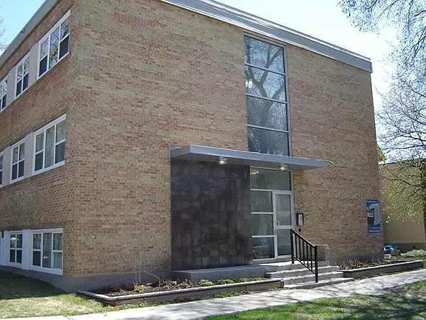 100 Cauchon Street — Photo 1