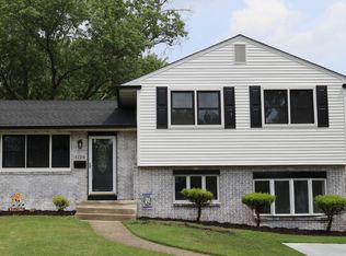 1128 W Valleybrook Rd, Cherry Hill, NJ 08034