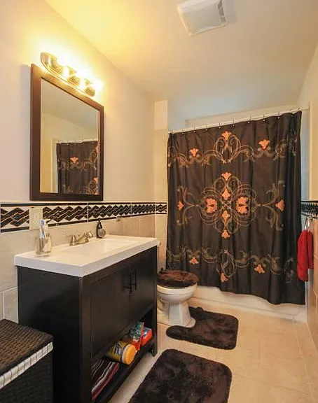 921 Ridge Ave #3D — Photo 2