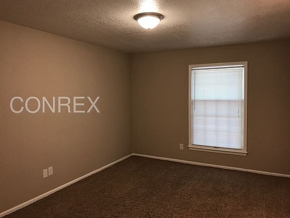 5th image of 12812 Winchester Ave