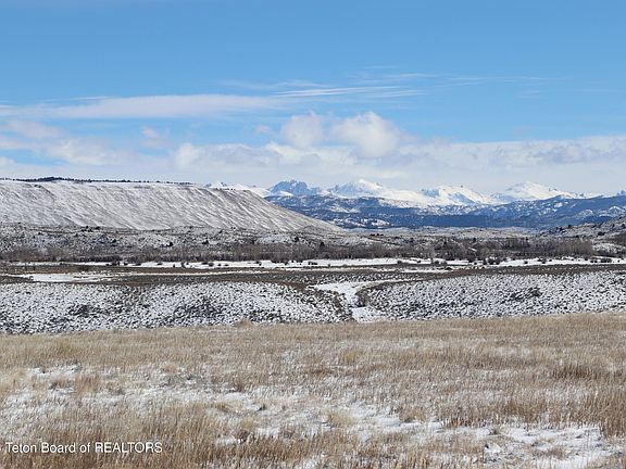 2nd image of 56 Big Loop Rd