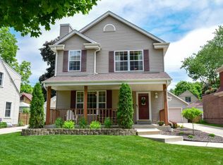 1910 N 85th St, Wauwatosa, WI 53226