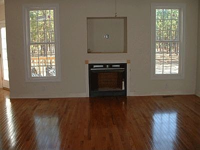 Family Room w/ Gas Log Fireplace