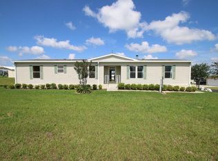 7855 Kay Marie Ave, Zephyrhills, FL 33541