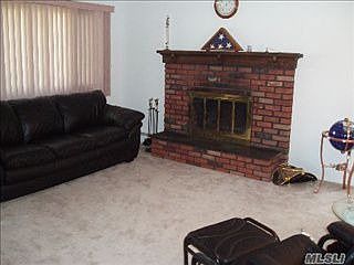 5th image of 86 Creighton Ave