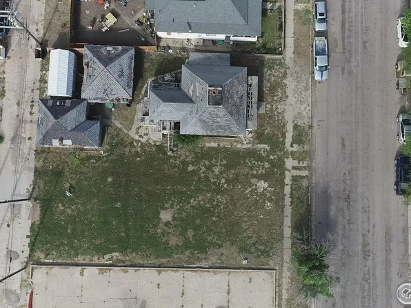 317 N 2nd St, Sterling, CO 80751