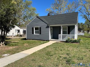 400 5th St, Blackstone, VA 23824