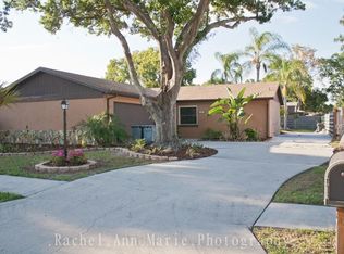 6621 Jarvis Rd, Sarasota, FL 34241