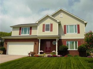 10786 Red Pine Dr, Fishers, IN 46037