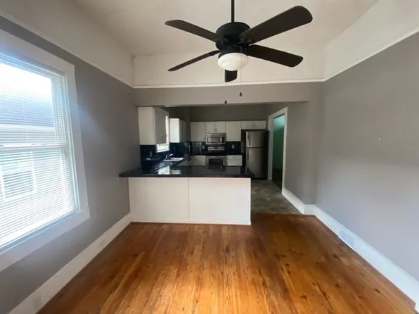 2129 College St, Columbia, SC 29205