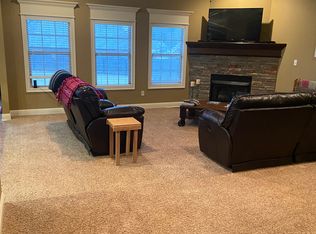 3218 Saddlebrook Dr, Searcy, AR 72143