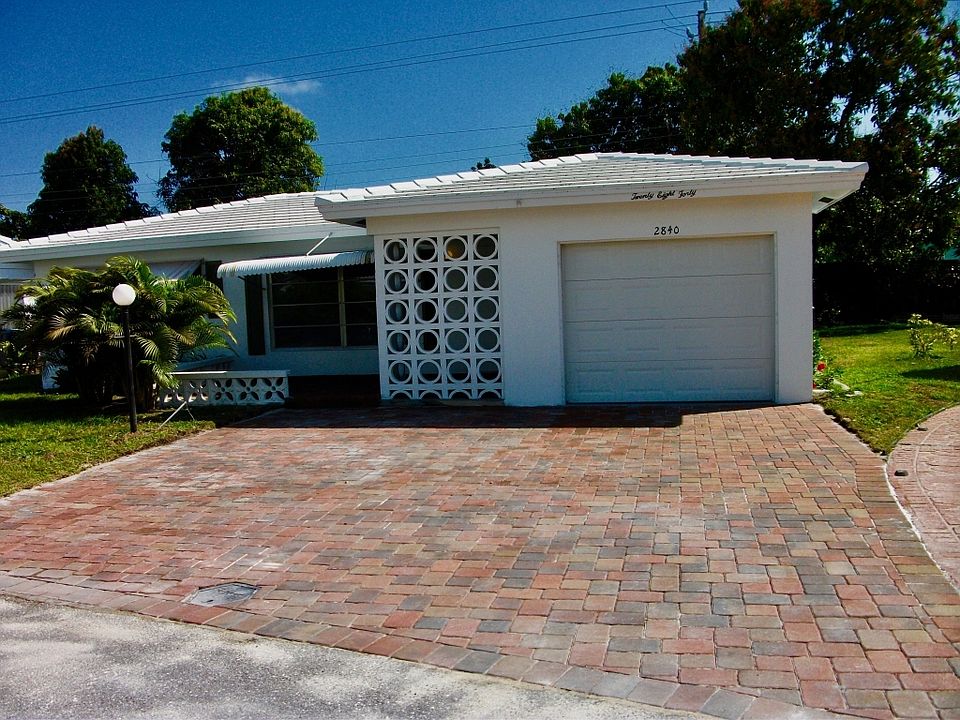 1st image of 2840 NW 1st Ave