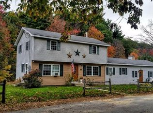 34 Park Rd, Ashby, MA 01431