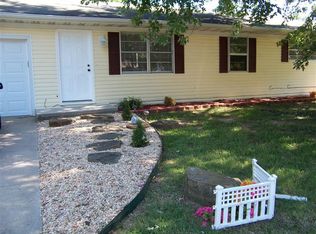1130 N Drury Ave, Springfield, MO 65802