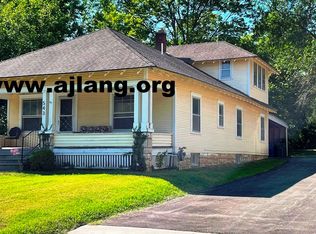 543 W Cedar St, Olathe, KS 66061