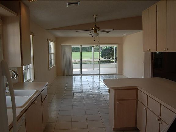 5th image of 7873 SE Spicewood Cir