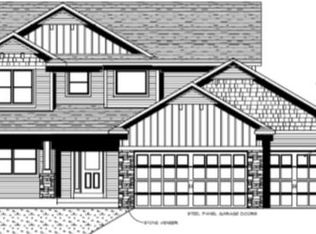 7134 208th Pl, Forest Lake, MN 55025