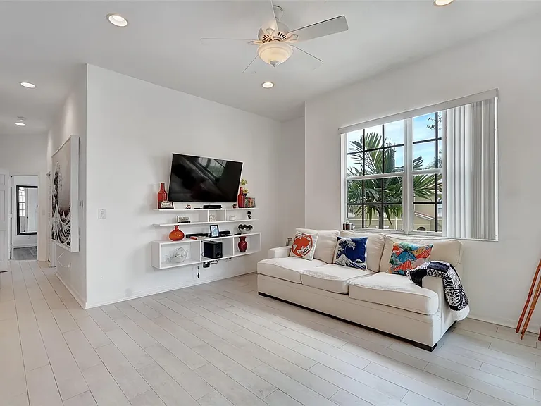 4941 Bonsai Cir #209 — Photo 8