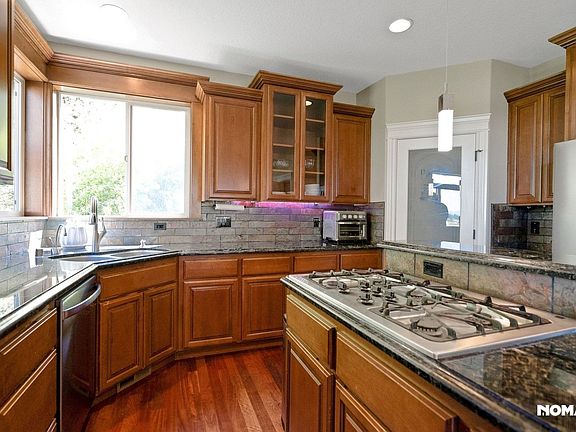 3rd image of 1812 NE 72nd Cir