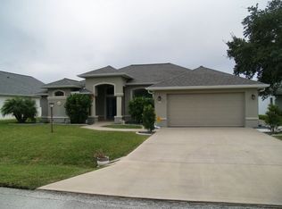 10 Cool Water Ct, Palm Coast, FL 32137