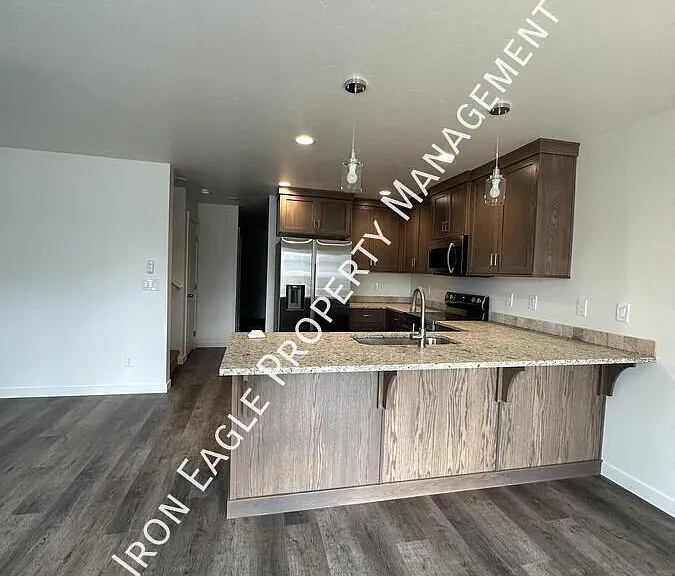 117 Shoshone Ave — Photo 5