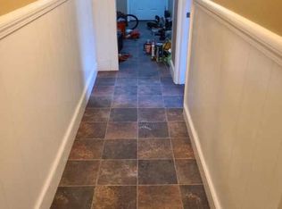 107 Laurel Ave, Haverhill, MA 01835
