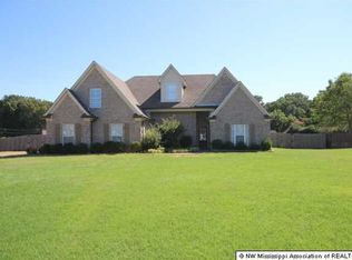 1781 Weatherby Dr, Hernando, MS 38632