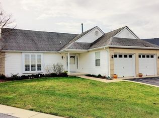 5 Blyth Ct, Toms River, NJ 08757