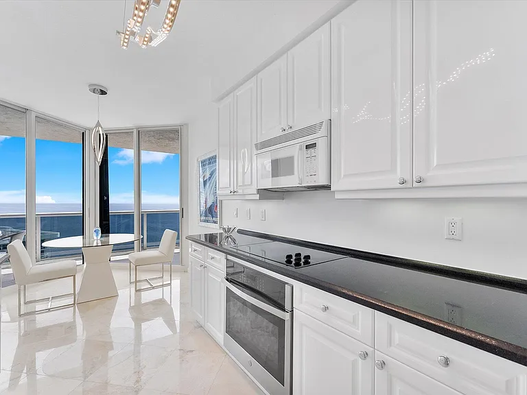3200 N Ocean Dr #2505 — Photo 16