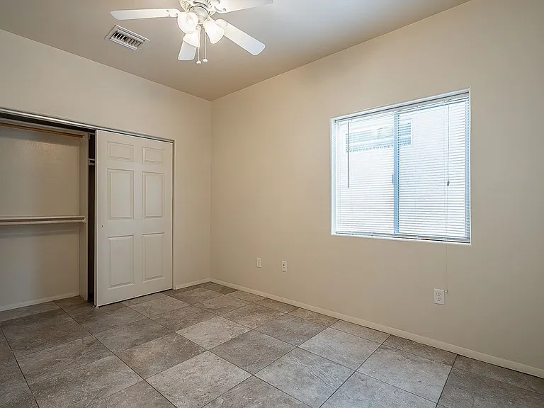 638-642 E. Lester St. ( 638, 640, 642 ) — Photo 79