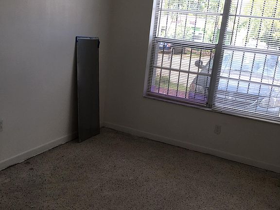4th image of 1722 NW 5th St #0