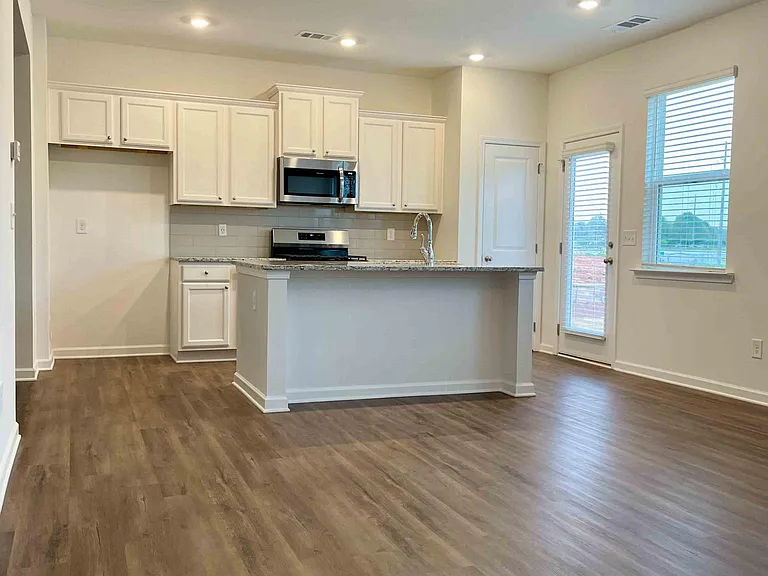 Open Kitchen & Family Room