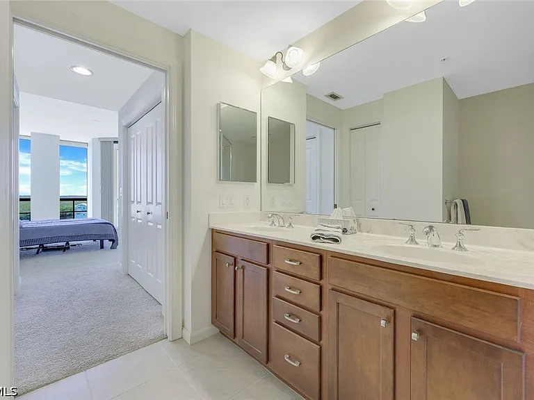 5781 Cape Harbour Dr #708 — Photo 22