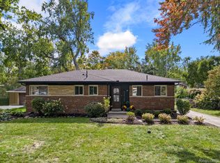 16167 Reedmere Ave, Beverly Hills, MI 48025