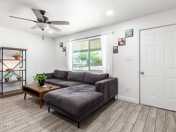4th image of 11403 N 113TH Avenue