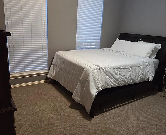 22730 Hearthstone Hill Ln — Photo 8