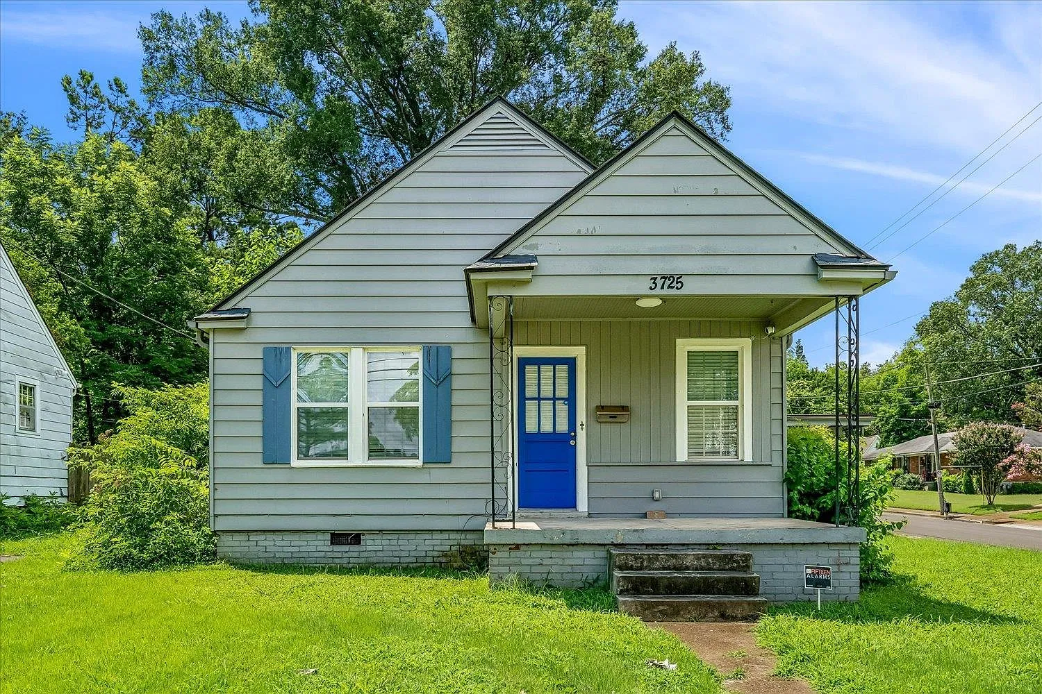 4 bed, 1726 sqft, $1,895 — Photo 1