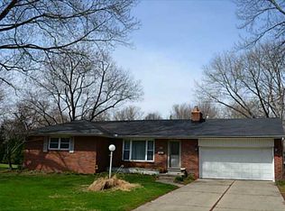 4825 Fairfield Dr, Toledo, OH