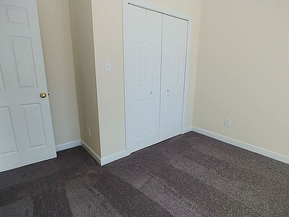 2nd image of 2738 Shire Ln