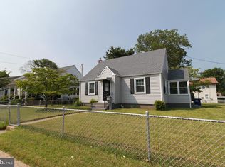 211 W 3rd St, Florence, NJ 08518