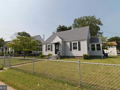 211 W 3rd St, Florence, NJ, 08518