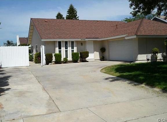 2nd image of 14742 Bluebell Dr
