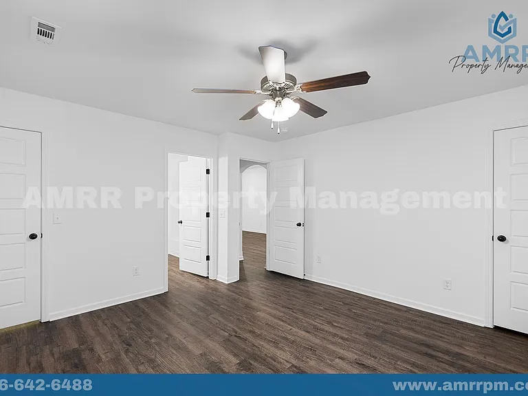 621 Short Leaf Ln — Photo 21