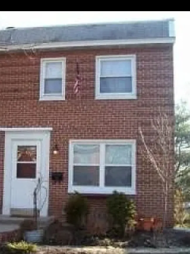 47 Hershey Ave photo 1