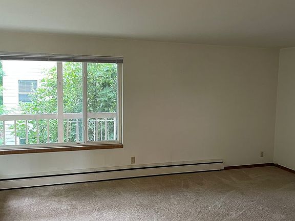 2nd image of 2601 14th Ave W