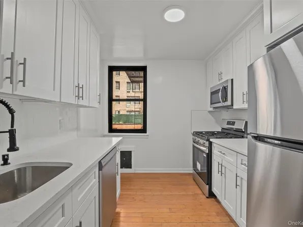 555 Bronx River Rd #1J, Yonkers, NY 10704