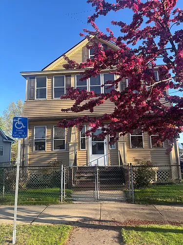 21-23 Colchester St Photo 1